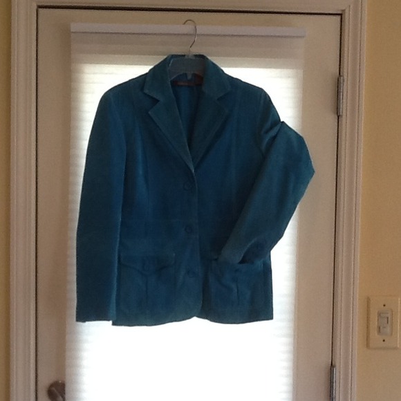 Liz Claiborne 100% suede blazer.
