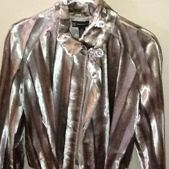 Pretty!!! Soft and Shiny Dress Jacket!!