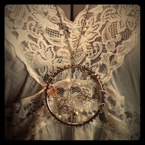 SOLD!! Dream Weaver necklace