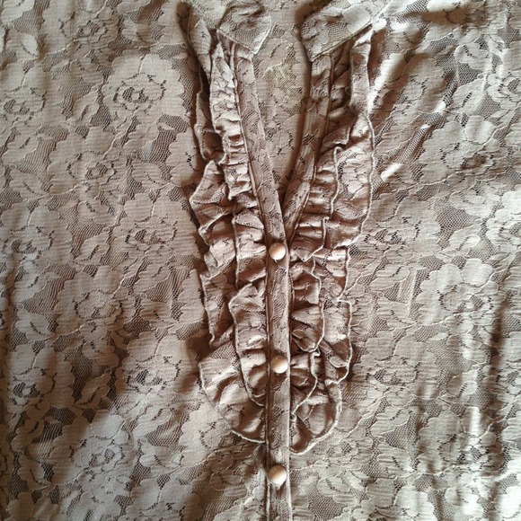 SOLD!!!!Brown lace top - Picture 2 of 4