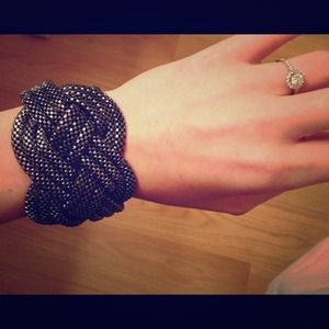 Beautiful metal woven bracelet. Brand new!