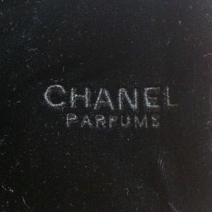 ⬇REDUCED⬇CHANEL Make-Up Bag