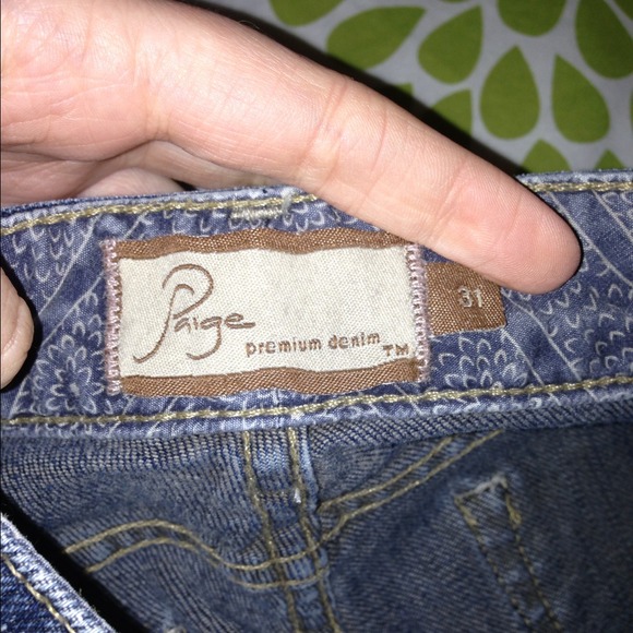 ⬇Paige Premium Denim 31 Curson (runs small) - Picture 4 of 4