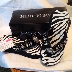 REDUCED!!!! Flip flops