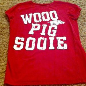 Arkansas Razorback shirt