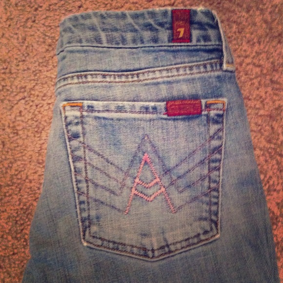 🎀 REDUCED 🎀 7 jeans!!