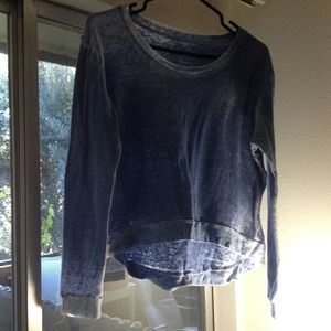 🎉📦SOLD📦🎉 Long sleeve slouch neck tee