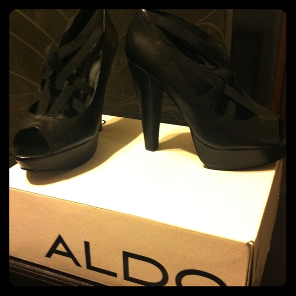 Awesome Aldo heels