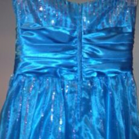 ⭐⭐⭐Reduced⭐⭐⭐Dress - Picture 2 of 3