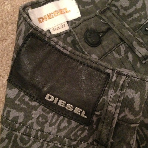 Diesel Shorts - Picture 3 of 4
