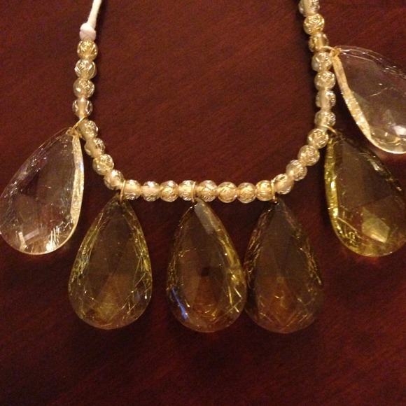 SOLD!! AMRITA SINGH  statement necklace - Picture 2 of 4
