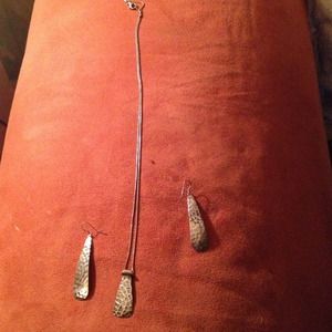 earrings and necklace set