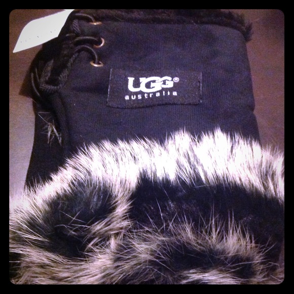 Uggs gloves