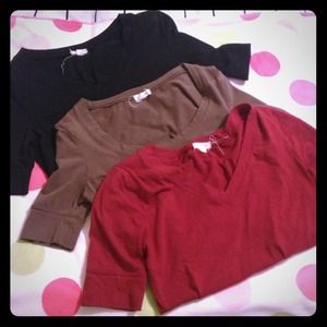 ✋Reserved 3 shirts red, brown and black