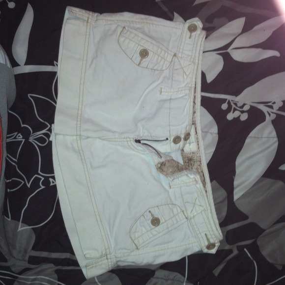 REDUCED White shorts