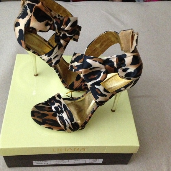 Gold/Tan/Black Leopard Stilettos