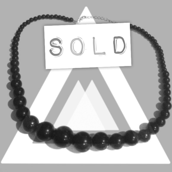 Beaded necklace