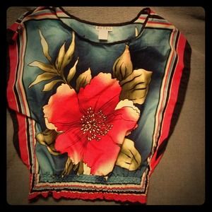 Retro handkerchief style top.