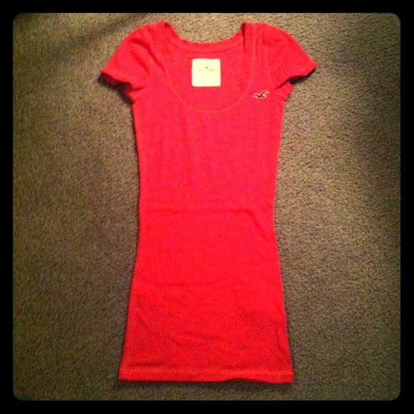 Long hollister top hot pink! XS