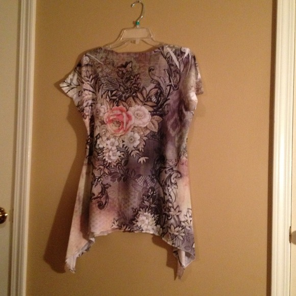 Shirt - Picture 2 of 2
