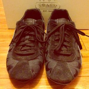 Coach Hilary Sneaker