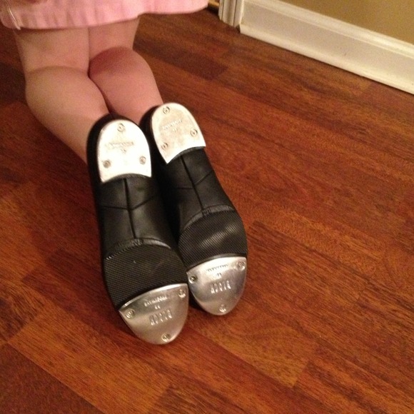Tap shoes - Picture 2 of 2