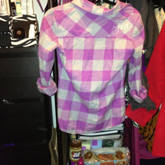 Fox button down shirt⭐sold⭐ - Picture 2 of 3