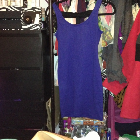 Blue dress with cut out back⭐sold⭐