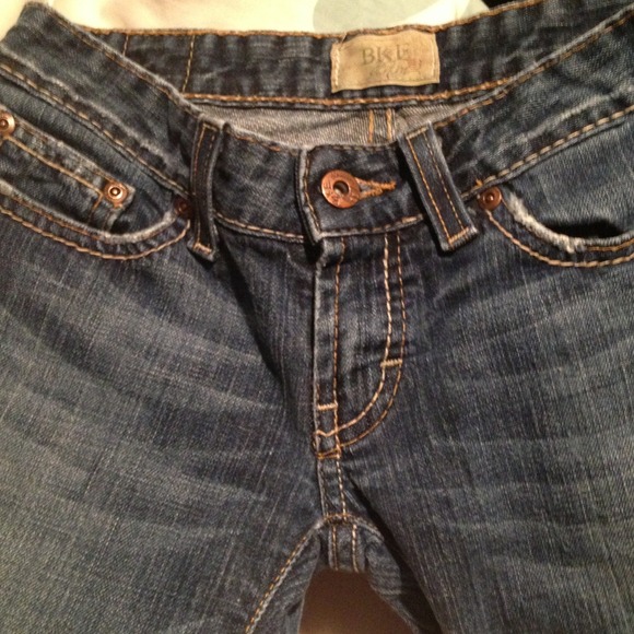 BKE Capris - Picture 2 of 4