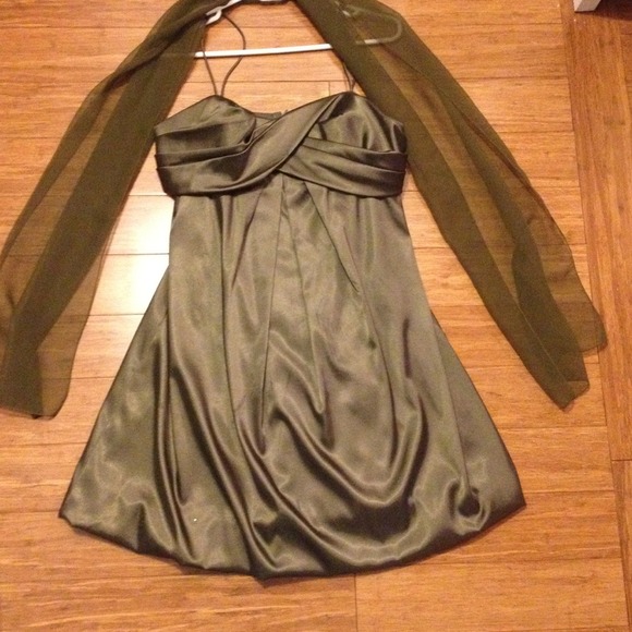 GoJane Green Bubble dress