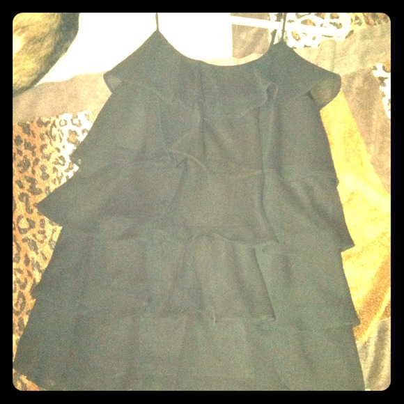 |SOLD|Ruffled candies black top