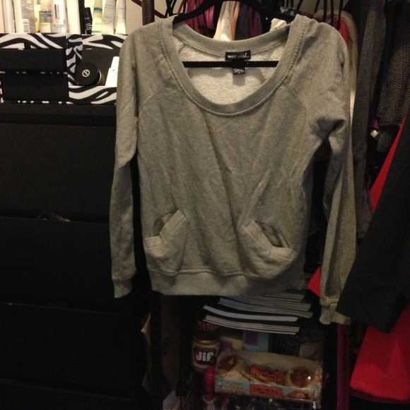 Gray sweater✨sold⭐