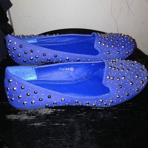 Studded shoe