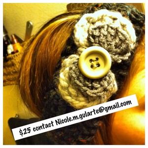 Crocheted bow headband/ear warmer