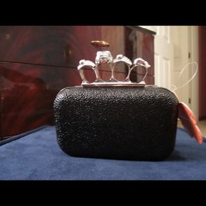 ****Sold****Skull clutch- NEW!