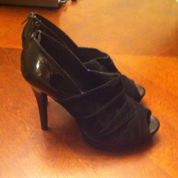 Black suede heals