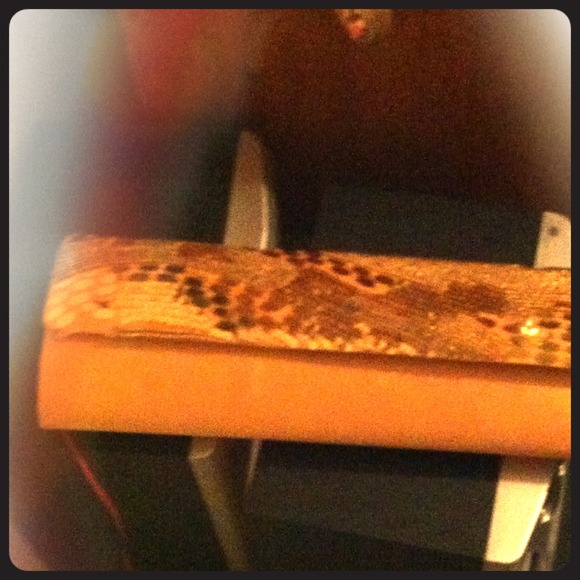 Clutch - Picture 1 of 1