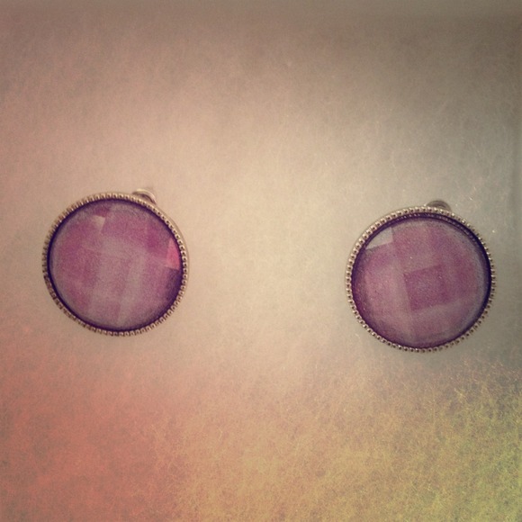 Cute earrings that make a statement!