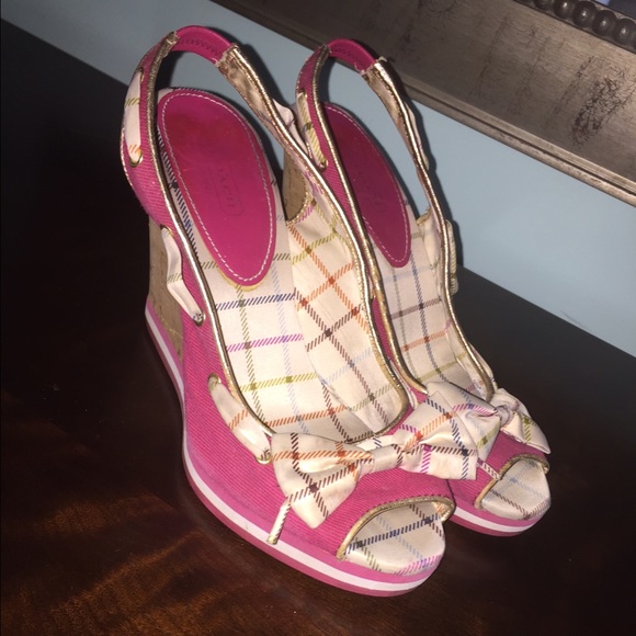 REDUCED Coach pink heritage stripeplaid bow wedges