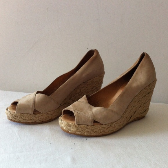 Michael Kors Upland Suede Peep Toe Wedges Size 5