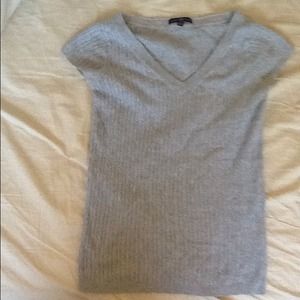 Grey sweater tshirt from the gap