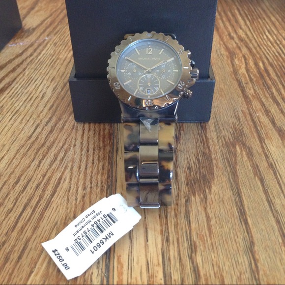 ❌SOLD❌Michael Kors Tortoise women's watch