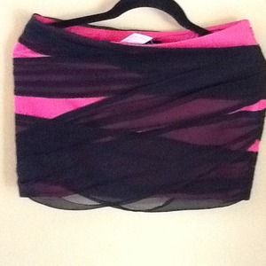 Bebe Skirt