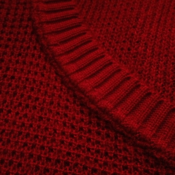 Knit quarter sleeve sweater-like top! - Picture 4 of 4