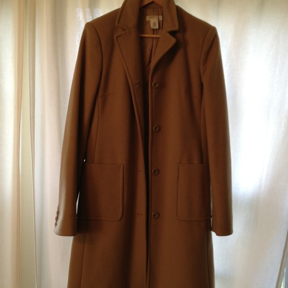 Gorgeous Jcrew wool coat in camel color