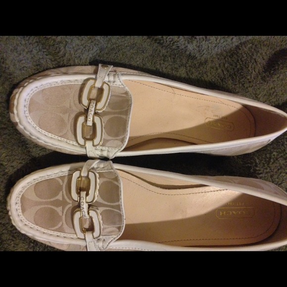 Nwot coach loafers