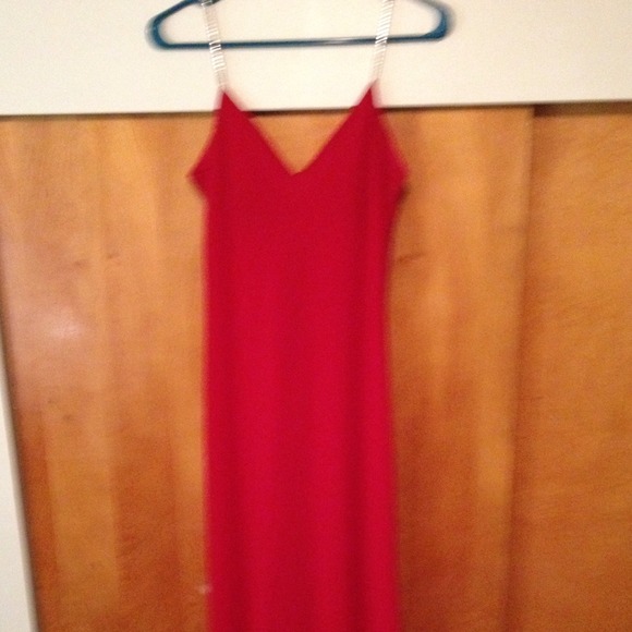 Kiki USA gown ready to trade @lizy1984
