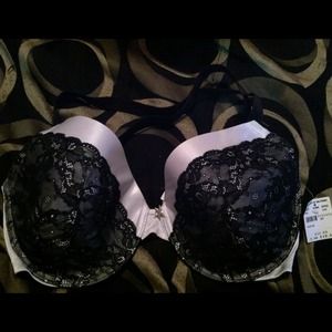 ✨RESERVED✨ F of H Extreme Cleavage Bra