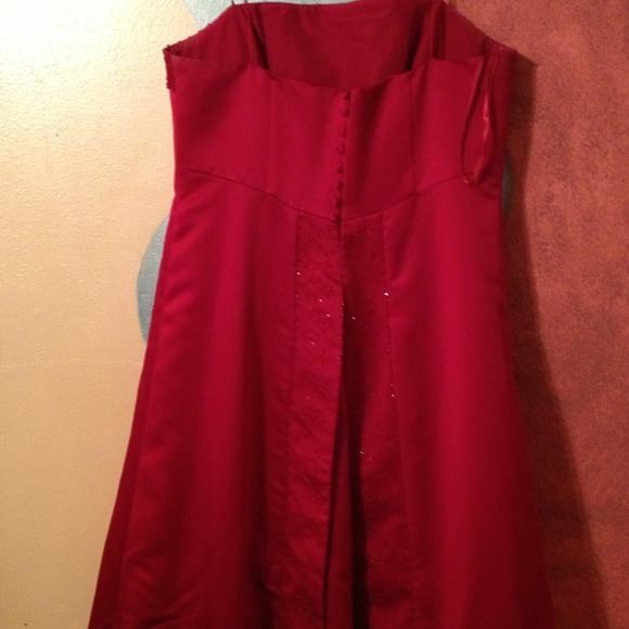 πRed prom/homecoming dress.π - Picture 3 of 4