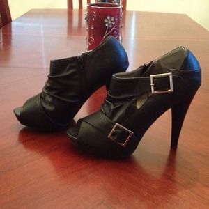 Boot style heels